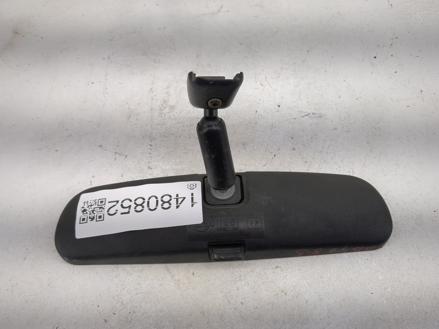 2005 Dodge Magnum Interior Rear View Mirror Replacement OEM P/N:8011681 Fits OEM Used Auto Parts - Oemusedautoparts1.com