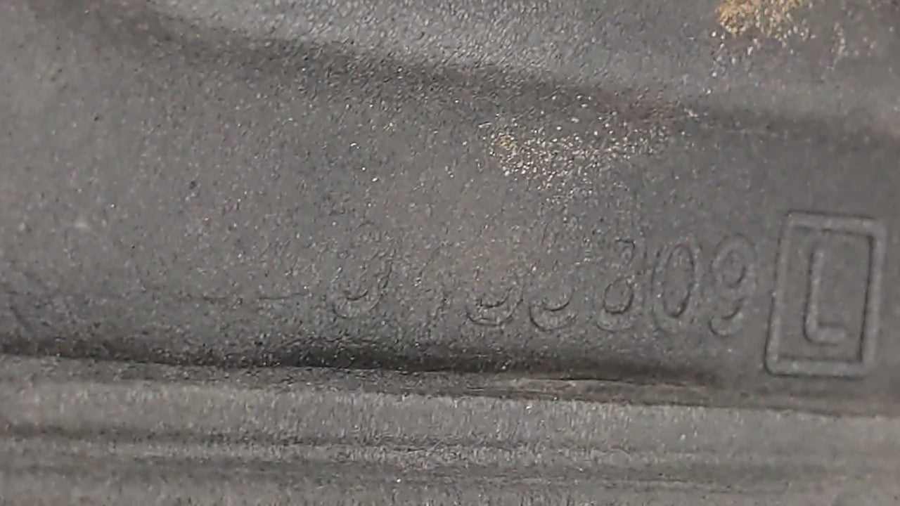 2005-2008 Dodge Magnum Driver Side View Mirror - Left Door Mirror OEM Used - Oemusedautoparts1.com