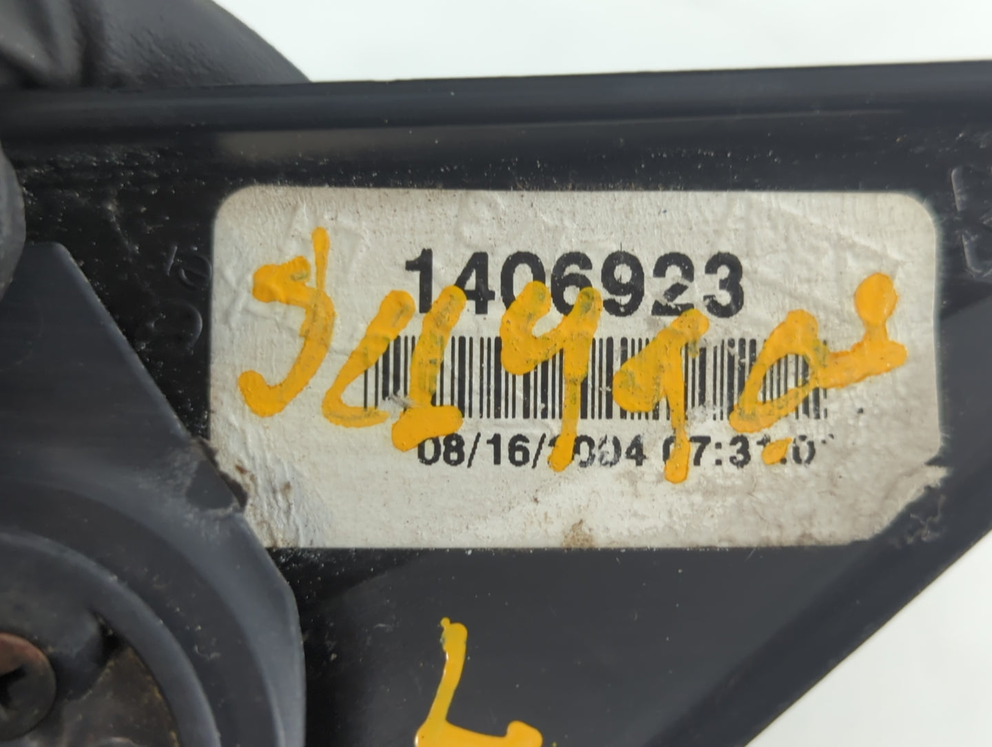 2005-2008 Dodge Magnum Driver Side View Mirror - Left Door Mirror OEM Used - Oemusedautoparts1.com