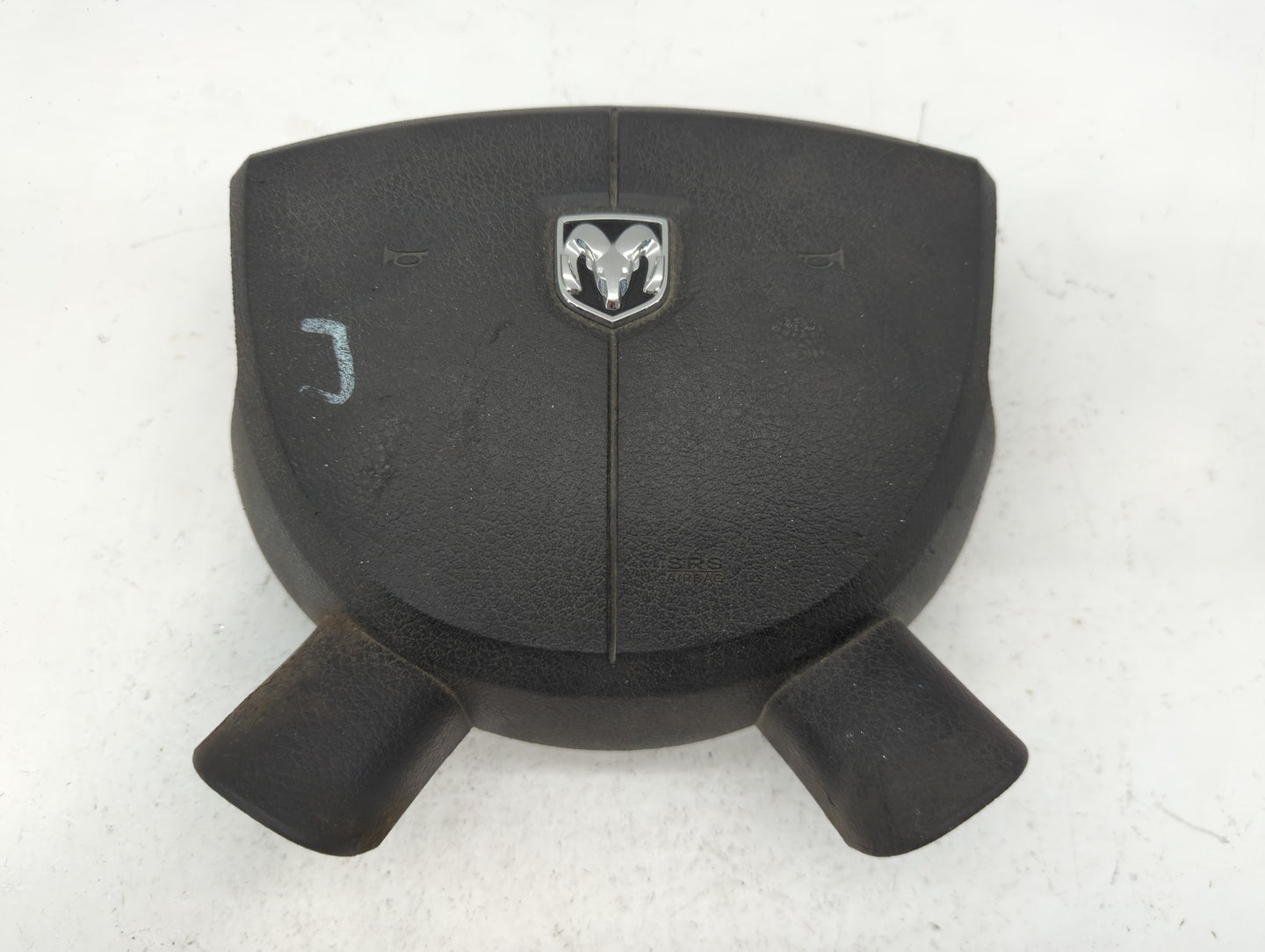 2005 Dodge Ram 1500 Air Bag Driver Left Steering Wheel Mounted P/N:2DCM355C33482 Fits OEM Used Auto Parts - Oemusedautoparts