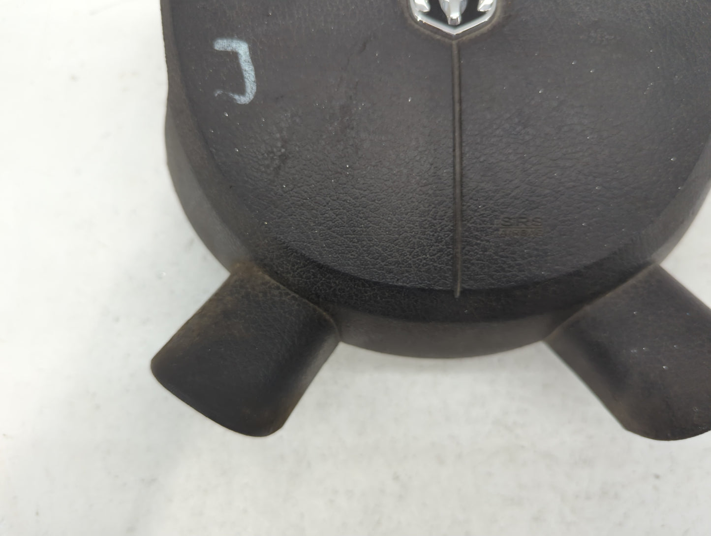 2005 Dodge Ram 1500 Air Bag Driver Left Steering Wheel Mounted P/N:2DCM355C33482 Fits OEM Used Auto Parts - Oemusedautoparts