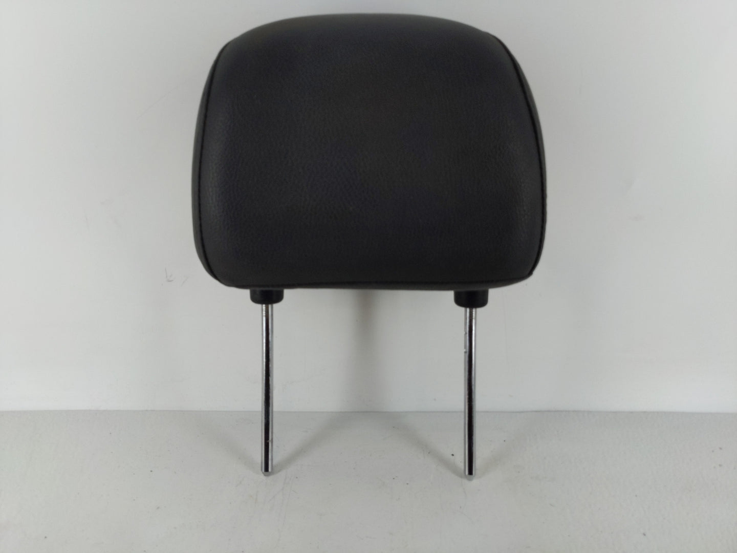 2005 Dodge Ram 1500 Headrest Head Rest Front Driver Passenger Seat Fits OEM Used Auto Parts - Oemusedautoparts1.com