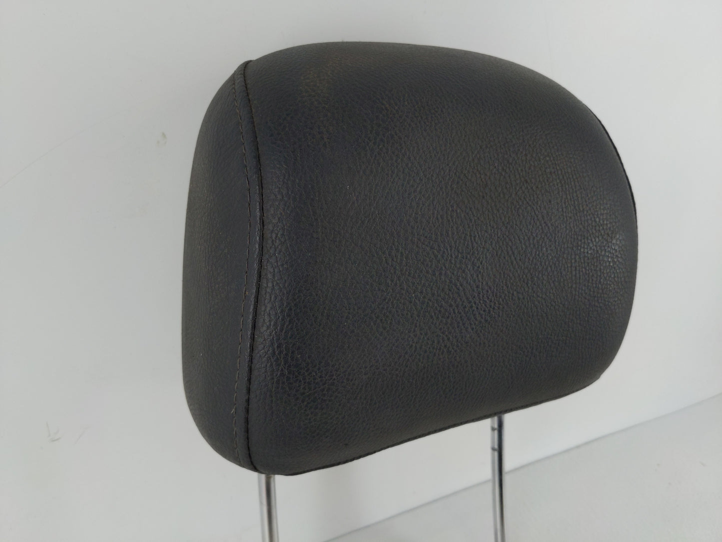 2005 Dodge Ram 1500 Headrest Head Rest Front Driver Passenger Seat Fits OEM Used Auto Parts - Oemusedautoparts1.com
