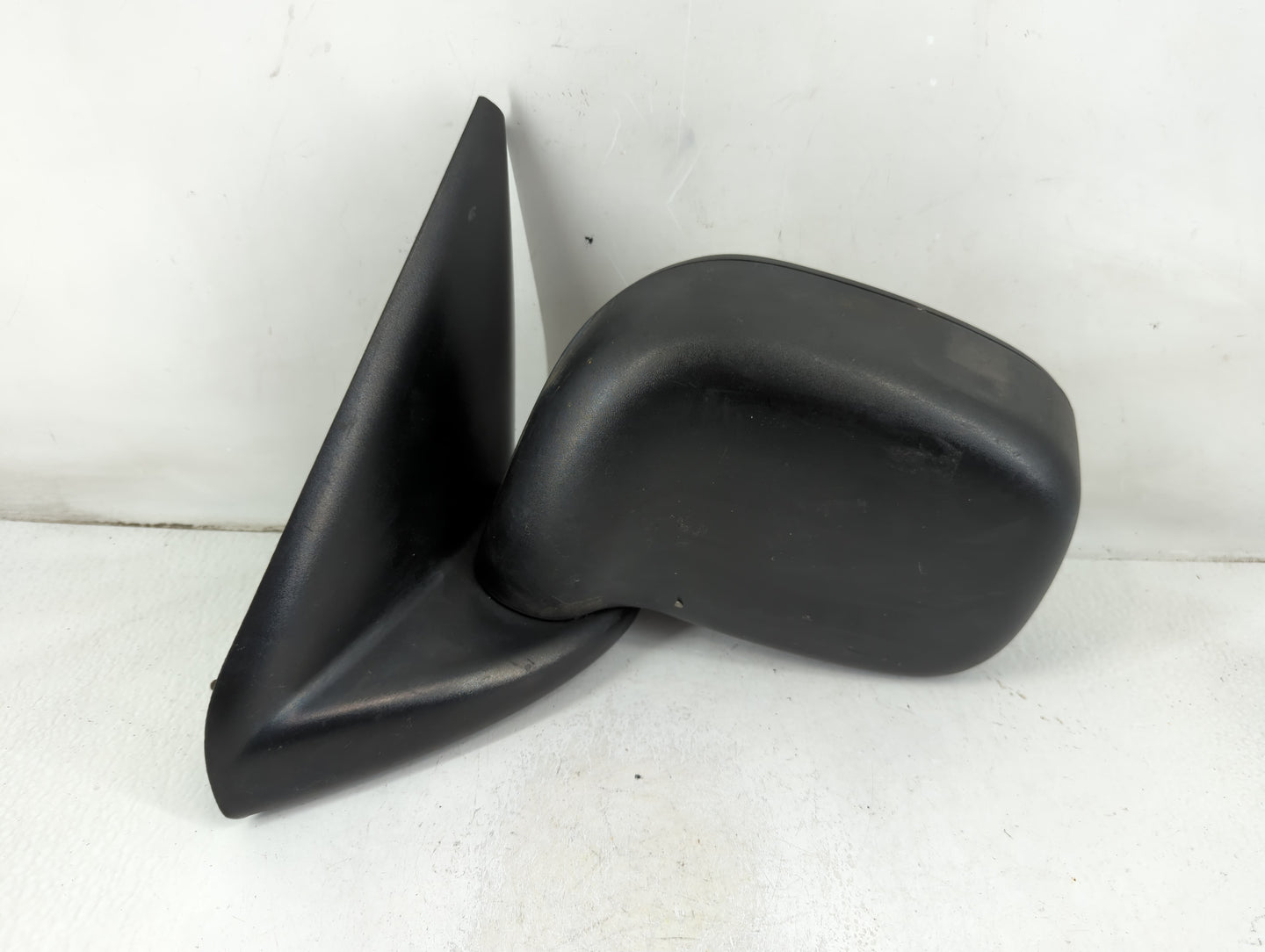 2002-2008 Dodge Ram 1500 Driver Side View Mirror - Left Door Mirror OEM Used - Oemusedautoparts1.com