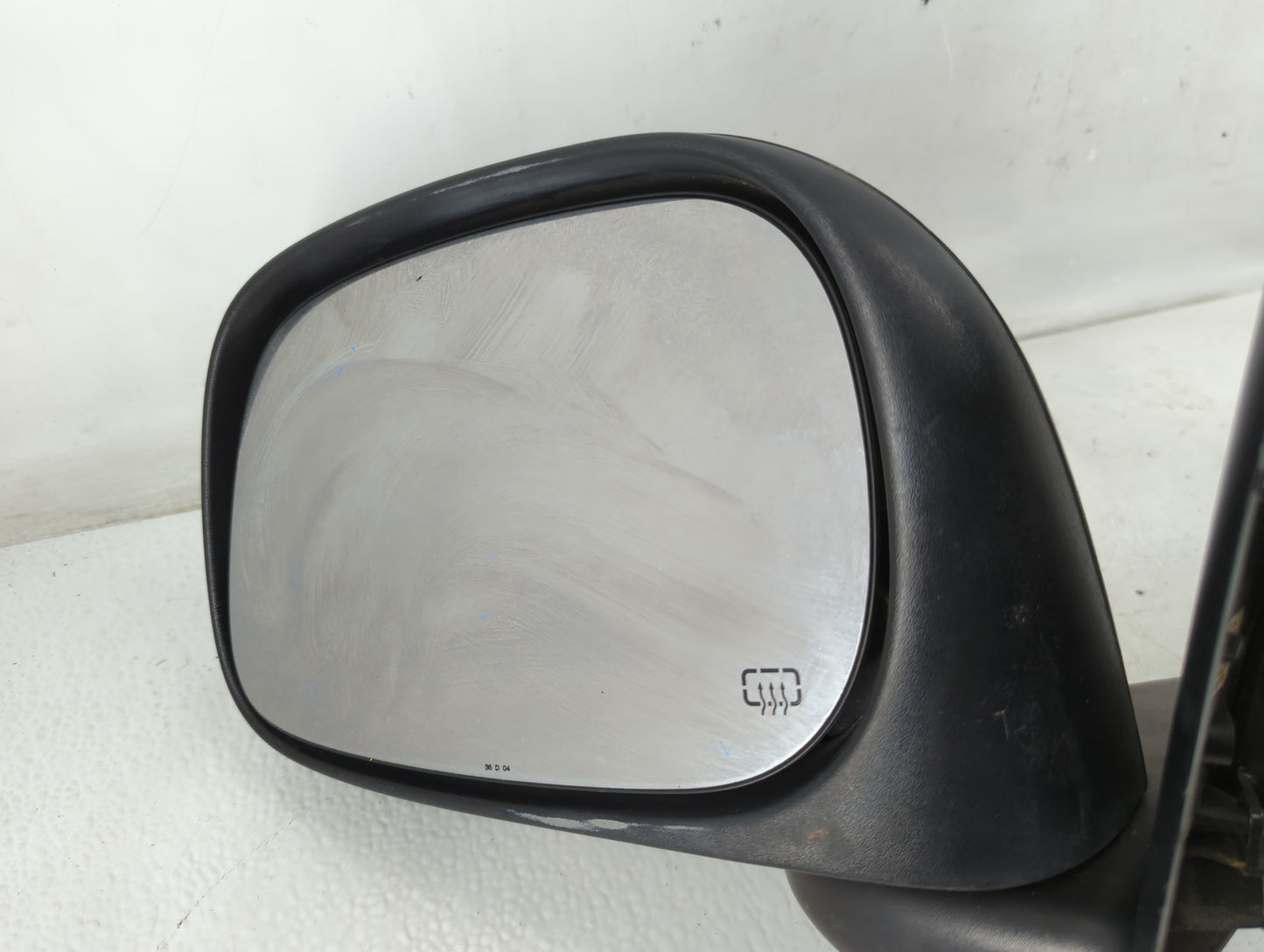 2002-2008 Dodge Ram 1500 Driver Side View Mirror - Left Door Mirror OEM Used - Oemusedautoparts1.com