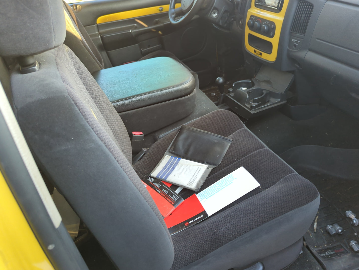 2002-2005 Dodge Ram 1500 Passenger Front Seat Oem 1355961 - Oemusedautoparts1.com