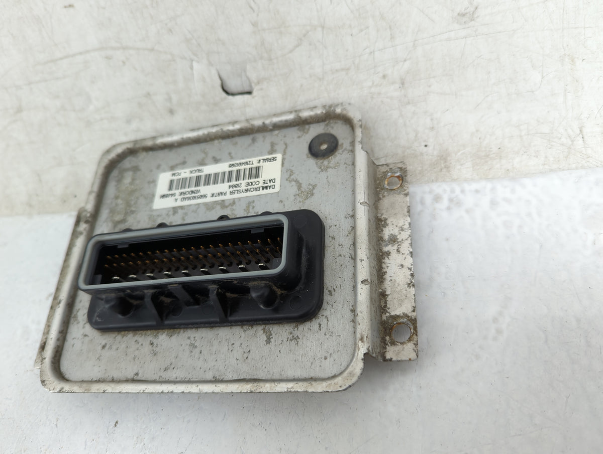2002-2005 Dodge Ram 1500 Body Control Module Bcm Inner Cabin Fuse Box 1358335 - Oemusedautoparts1.com