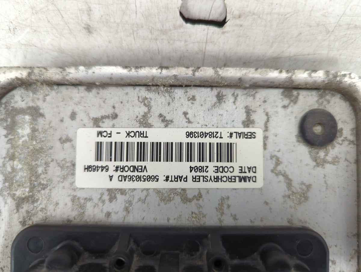 2002-2005 Dodge Ram 1500 Body Control Module Bcm Inner Cabin Fuse Box 1358335 - Oemusedautoparts1.com
