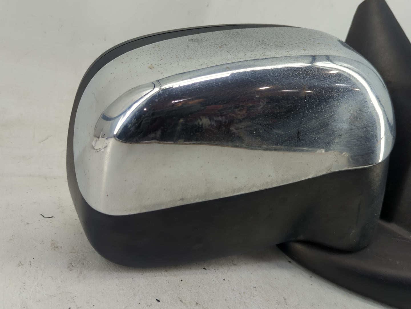 2002-2008 Dodge Ram 1500 Passenger Side View Mirror - Right Door Mirror OEM Used - Oemusedautoparts1.com