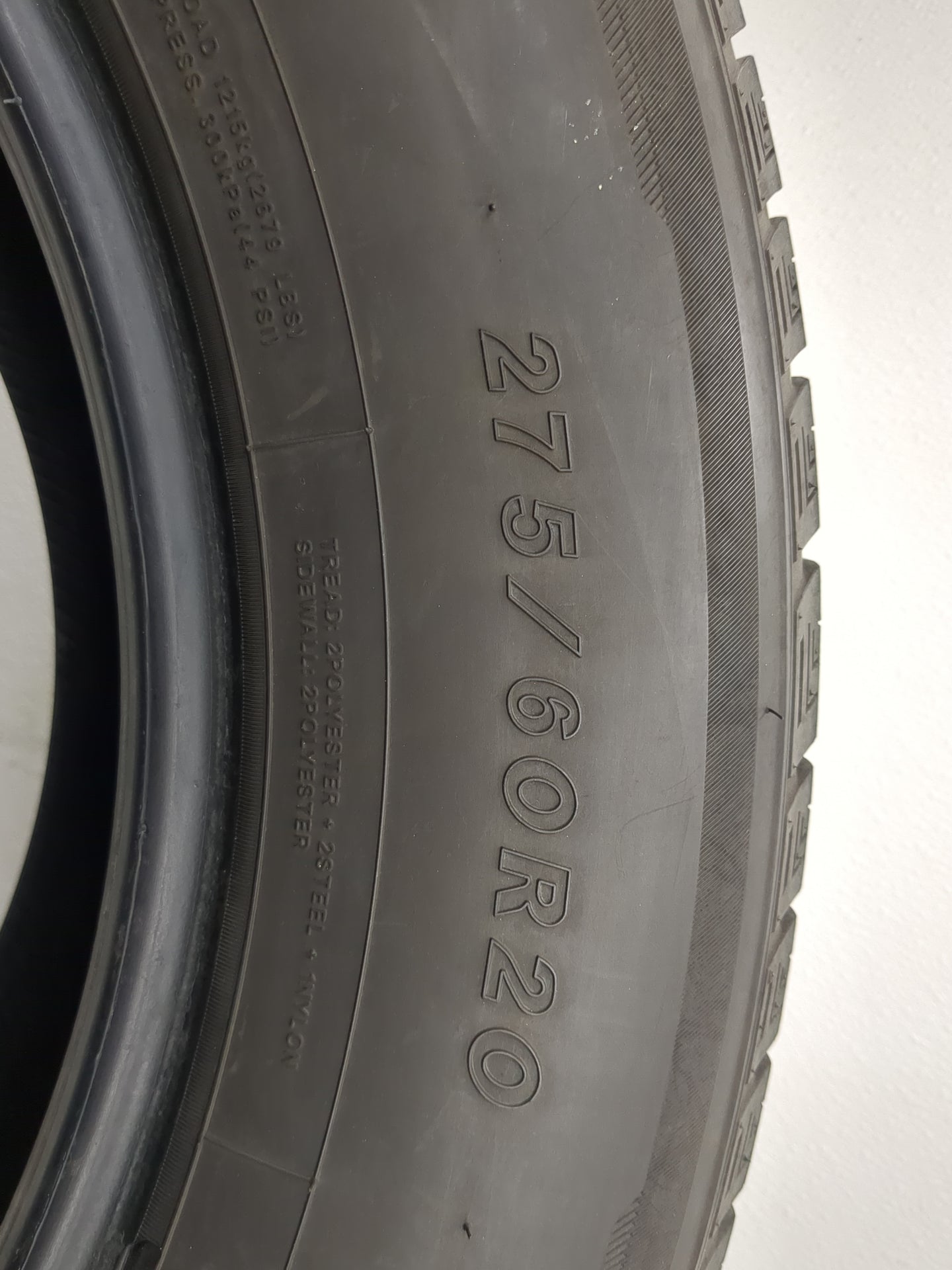 Used Tire 275/60R20 ROADX RXQUEST H/T HX01 115T - Tread Depth 8.5/32 - Oemusedautoparts1.com