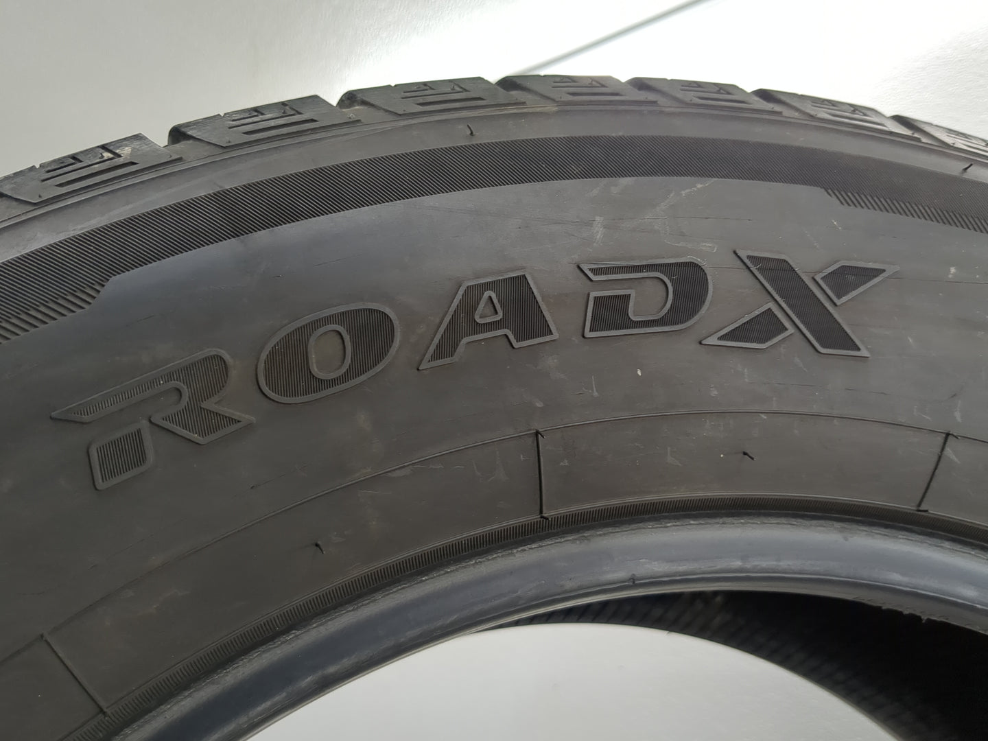 Used Tire 275/60R20 ROADX RXQUEST H/T HX01 115T - Tread Depth 8.5/32 - Oemusedautoparts1.com