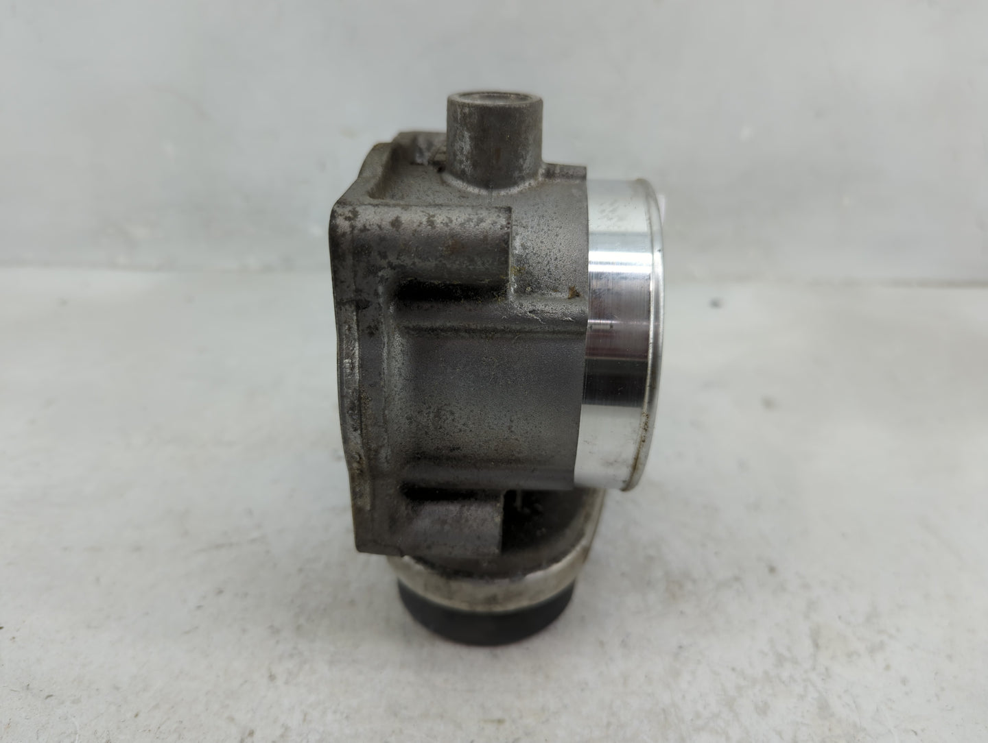 2005-2010 Dodge Ram 1500 Throttle Body P/N:53032801AC Fits Fits 2005 2006 2007 2008 2009 2010 2011 2012 OEM Used Auto Parts 