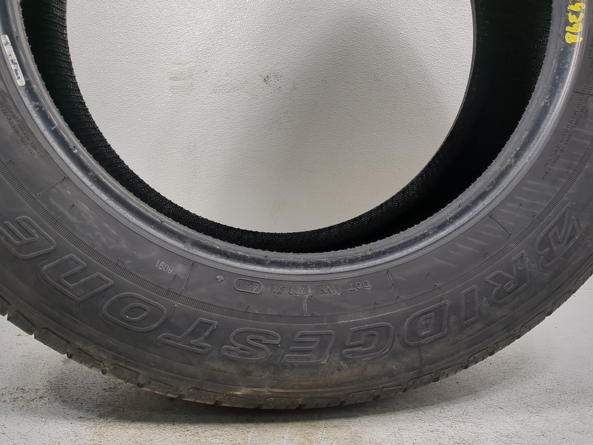 Used Tire 275/60R20 BRIDGESTONE DUELER LX 115T - Tread Depth 8/32 - Oemusedautoparts1.com