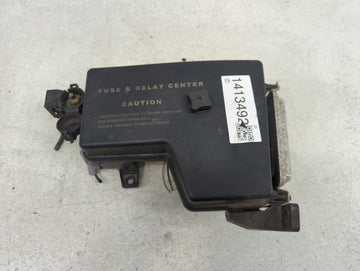 2005 Dodge Ram 1500 Fusebox Fuse Box Panel Relay Module P/N:P05026034AC Fits Fits 2003 2004 OEM Used Auto Parts - Oemusedaut