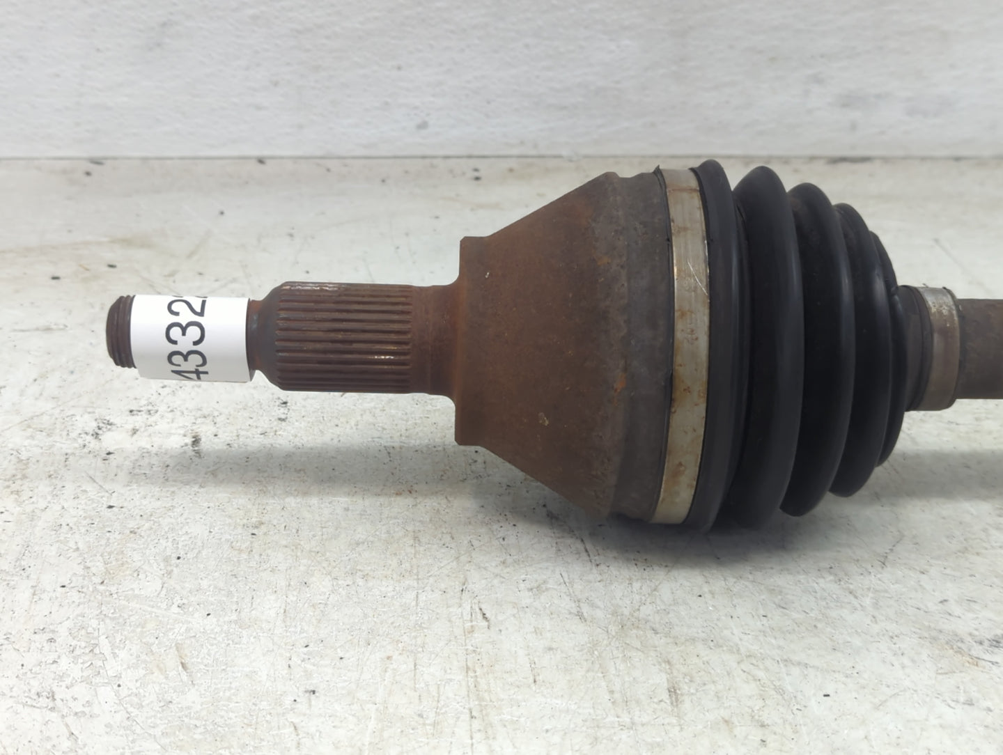2002-2005 Dodge Ram 1500 Axle Shaft Front Passenger Cv C/v - Oemusedautoparts1.com
