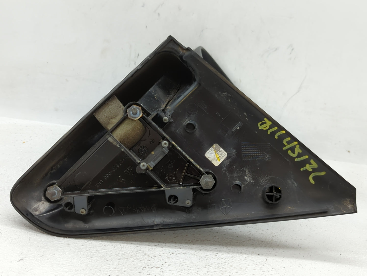 2002-2008 Dodge Ram 1500 Driver Side View Mirror - Left Door Mirror OEM Used - Oemusedautoparts1.com