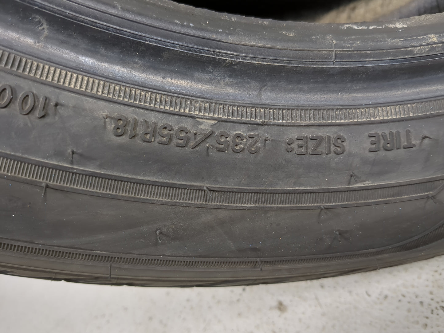 Used Tire 235/55R18 GOODYEAR ASSURANCE WEATHERREADY 100V - Tread Depth 9.5/32 - Oemusedautoparts1.com
