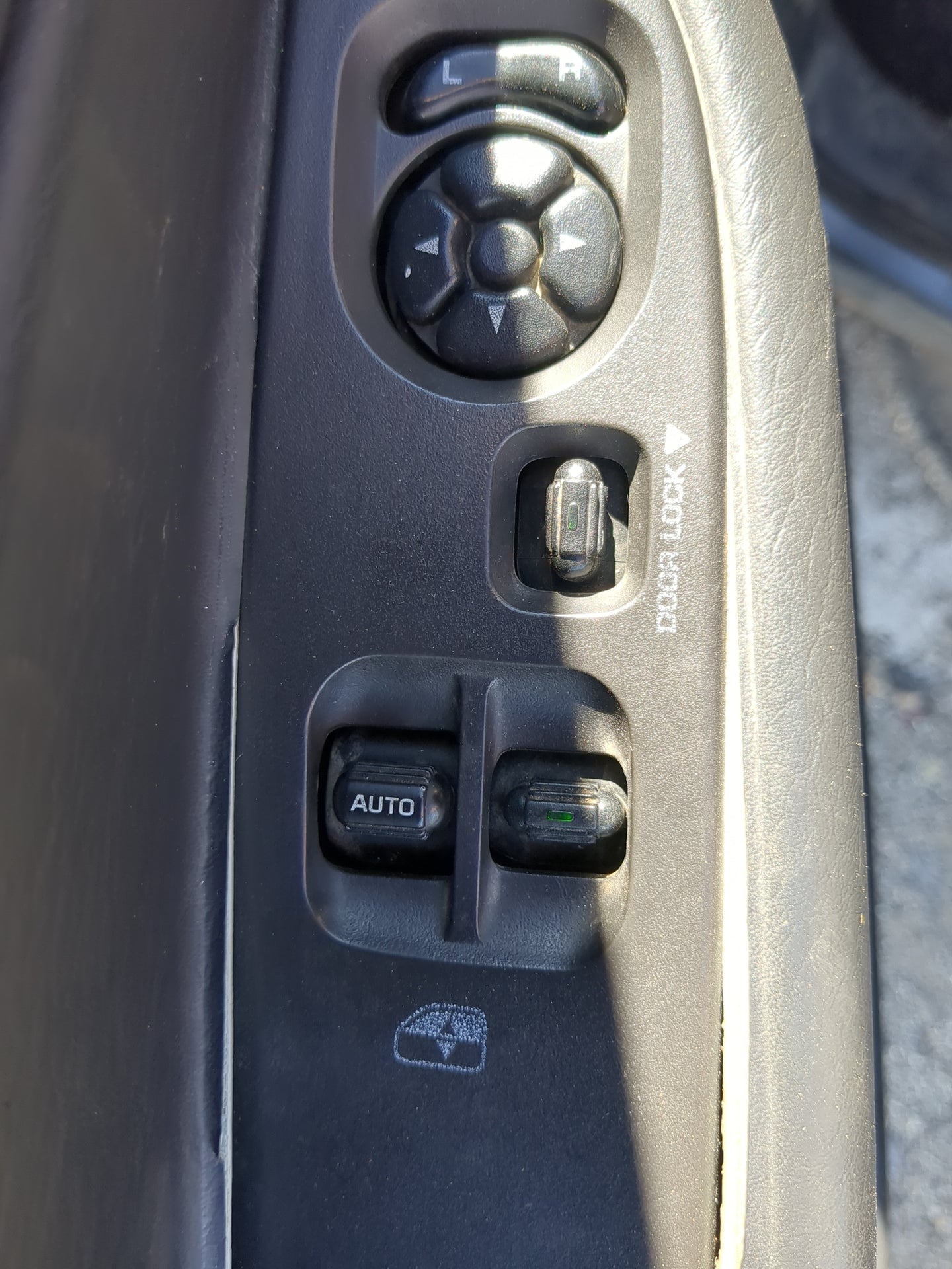 2005-2008 Dodge Ram 1500 Master Power Window Switch Replacement Driver Side Left Fits Fits 2005 2006 2007 2008 2009 2010 OEM