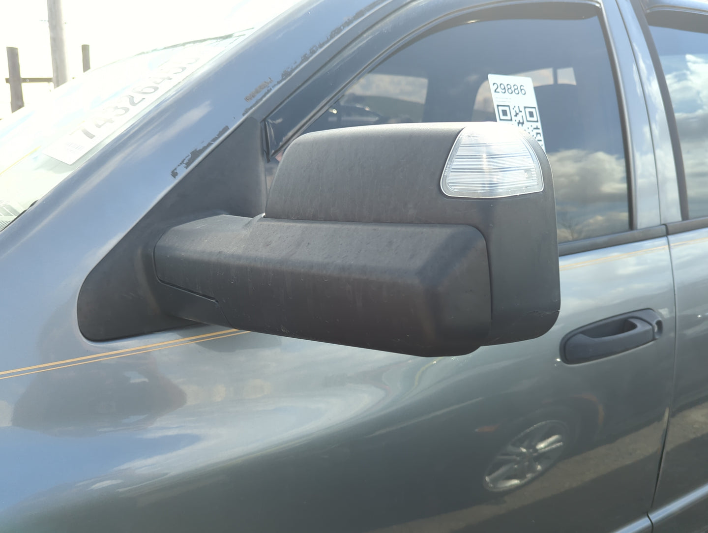 2002-2008 Dodge Ram 1500 Driver Side View Mirror - Left Door Mirror OEM Used - Oemusedautoparts1.com