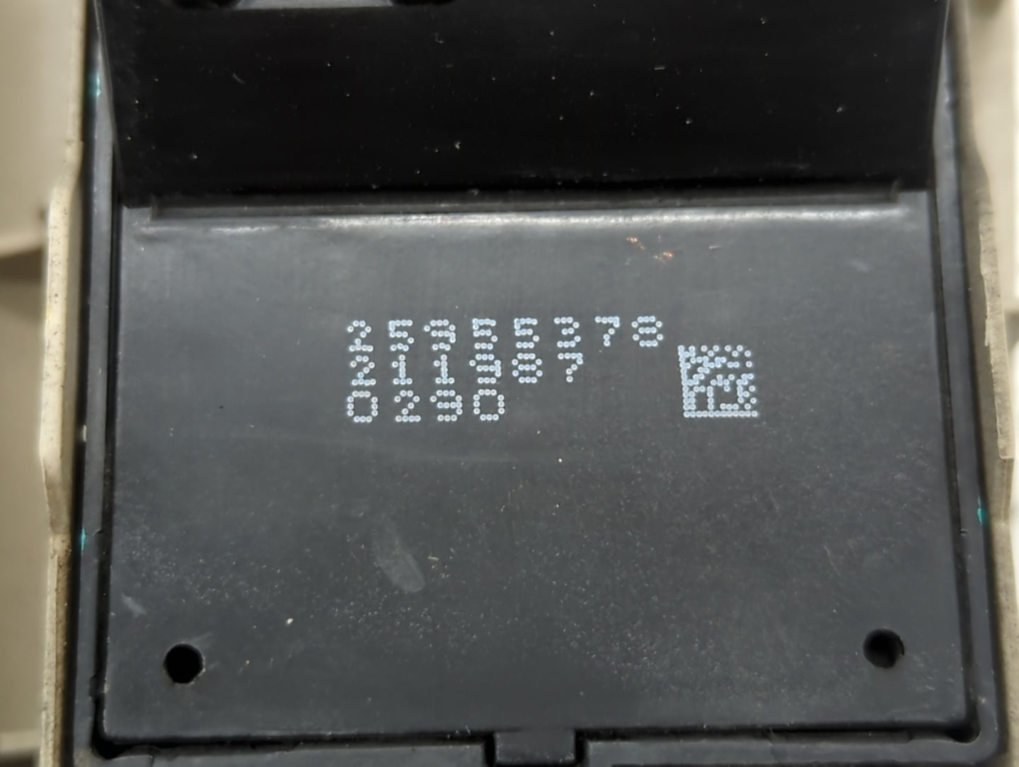 2005 Dodge Ram 1500 Passenger Right Power Window Switch 25955378 - Oemusedautoparts1.com