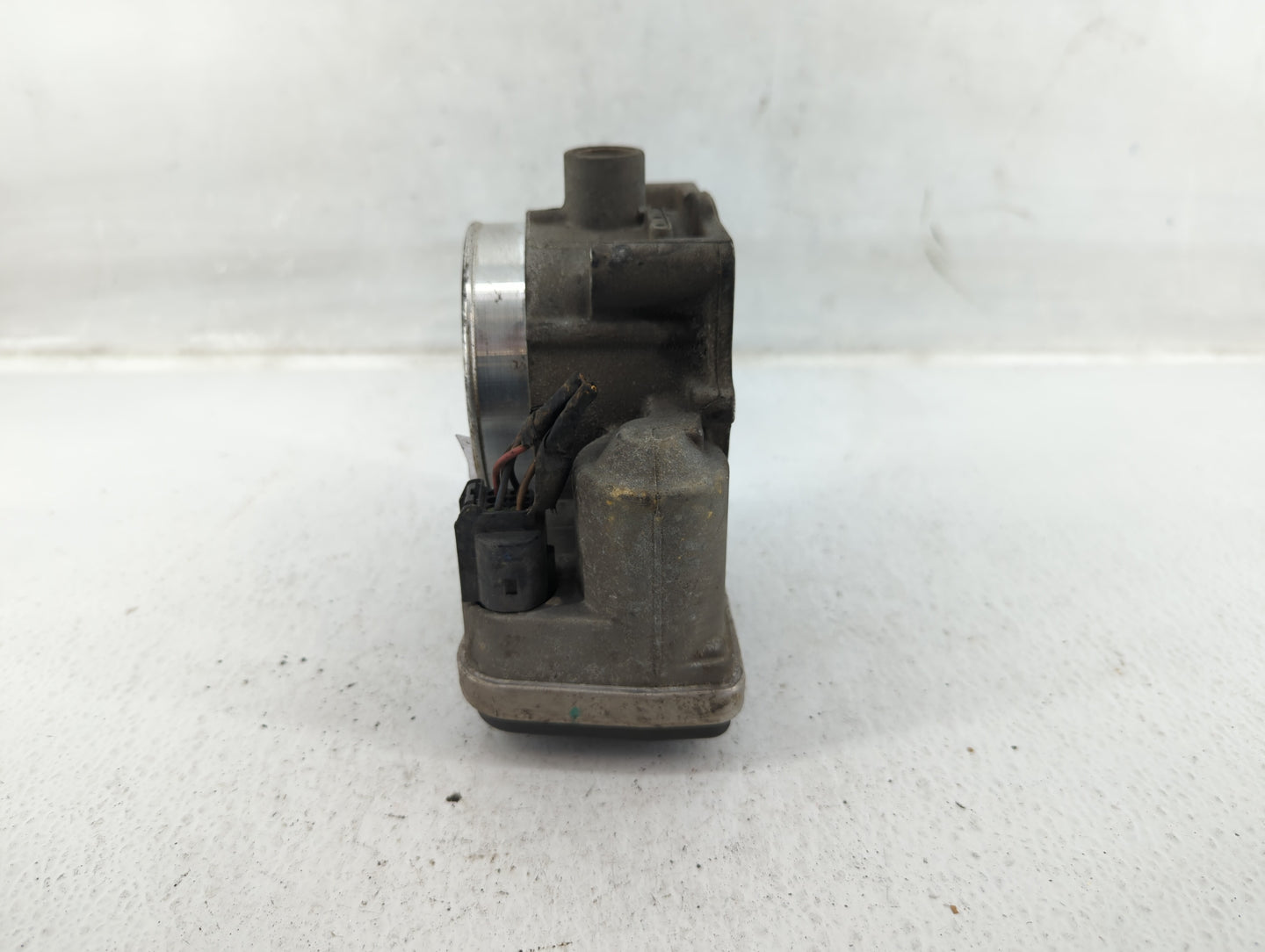 2005-2010 Dodge Ram 1500 Throttle Body P/N:5 718 201 53032801AC Fits Fits 2005 2006 2007 2008 2009 2010 2011 2012 OEM Used A