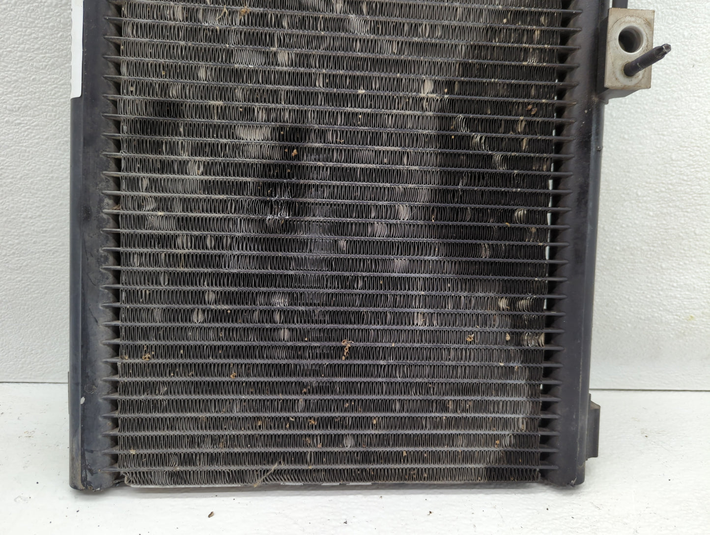 2003-2005 Dodge Ram 1500 Engine Cooling Radiator Condenser Black - Oemusedautoparts1.com