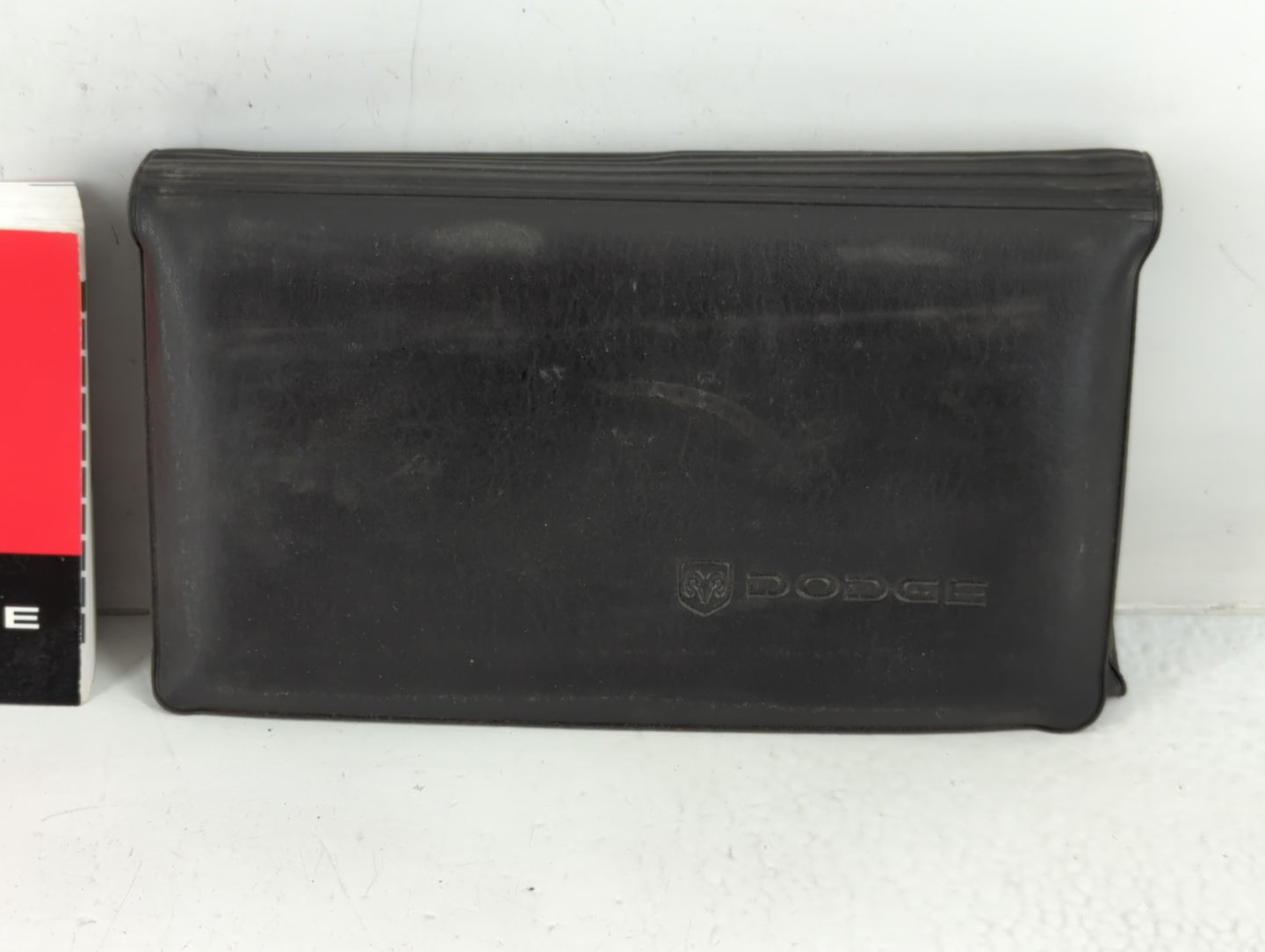 2005 Dodge Ram 1500 Owners Manual Book Guide P/N:81-326-0527 OEM Used Auto Parts - Oemusedautoparts1.com