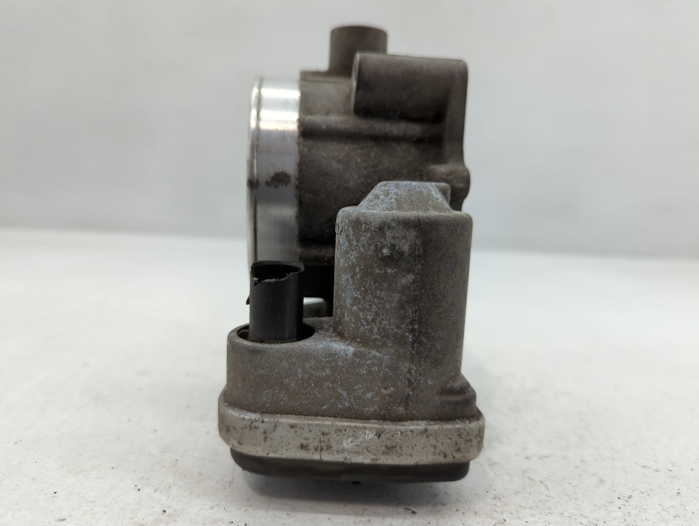 2005-2010 Dodge Ram 1500 Throttle Body P/N:5775292 5718201 Fits Fits 2005 2006 2007 2008 2009 2010 2011 2012 OEM Used Auto P