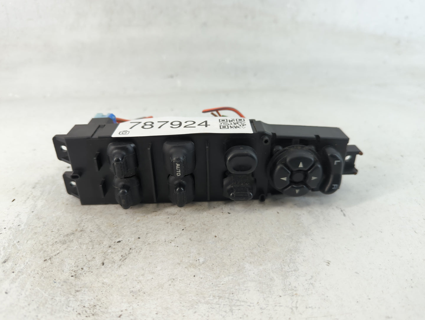 2002-2008 Dodge Ram 1500 Master Power Window Switch Replacement Driver Side Left P/N:211208 39754D Fits OEM Used Auto Parts 