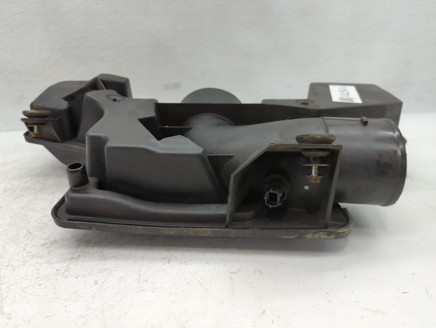 2005 Dodge Ram 2500 Hemi Intake Cleaner Resonator Throttle Body Plenum Box - Oemusedautoparts1.com