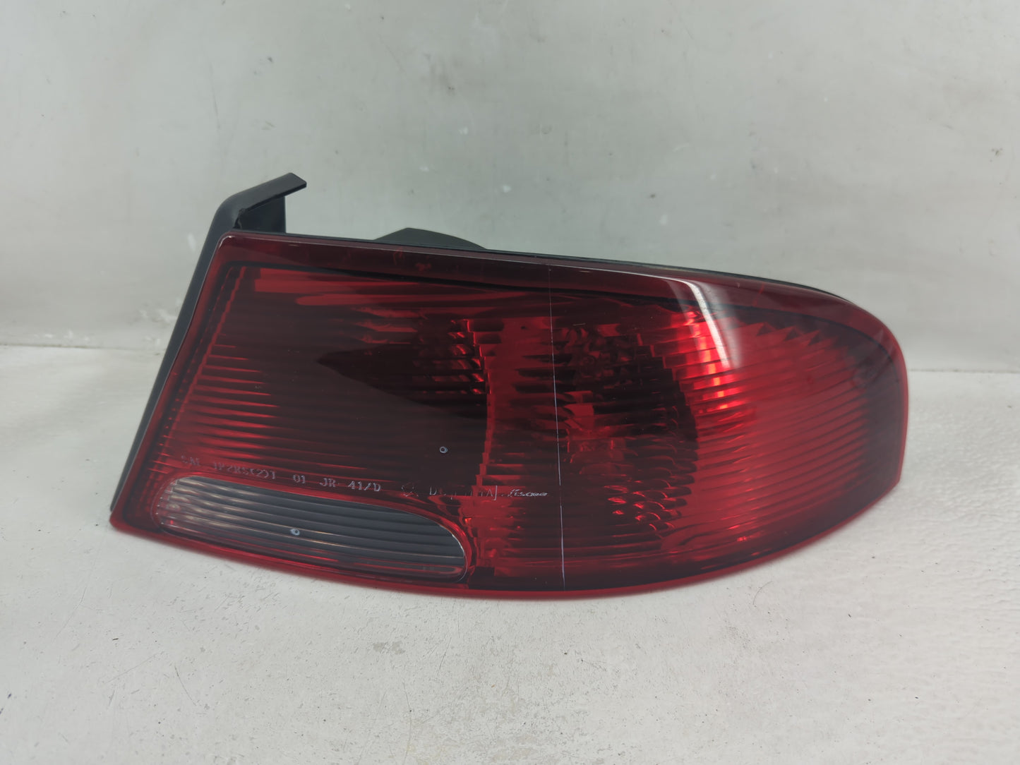 2001-2006 Dodge Stratus Tail Light Assembly Passenger Right OEM P/N:04805350AB Fits Fits 2001 2002 2003 2004 2005 2006 OEM U