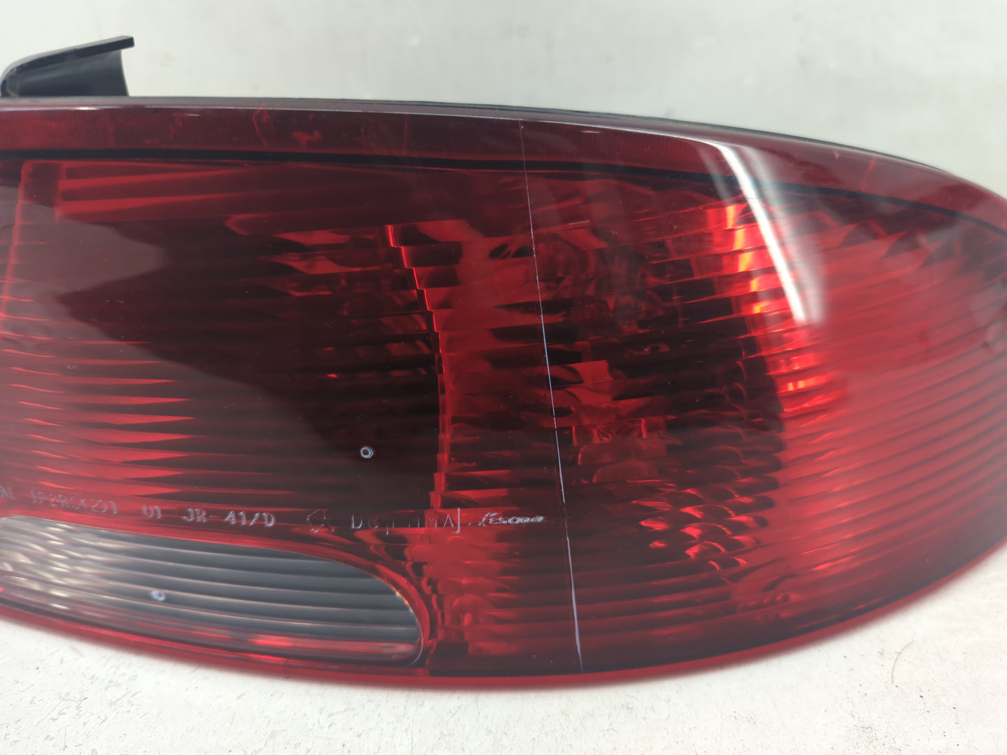 2001-2006 Dodge Stratus Tail Light Assembly Passenger Right OEM P/N:04805350AB Fits Fits 2001 2002 2003 2004 2005 2006 OEM U