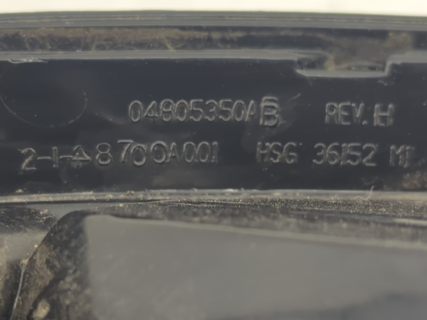 2001-2006 Dodge Stratus Tail Light Assembly Passenger Right OEM P/N:04805350AB Fits Fits 2001 2002 2003 2004 2005 2006 OEM U