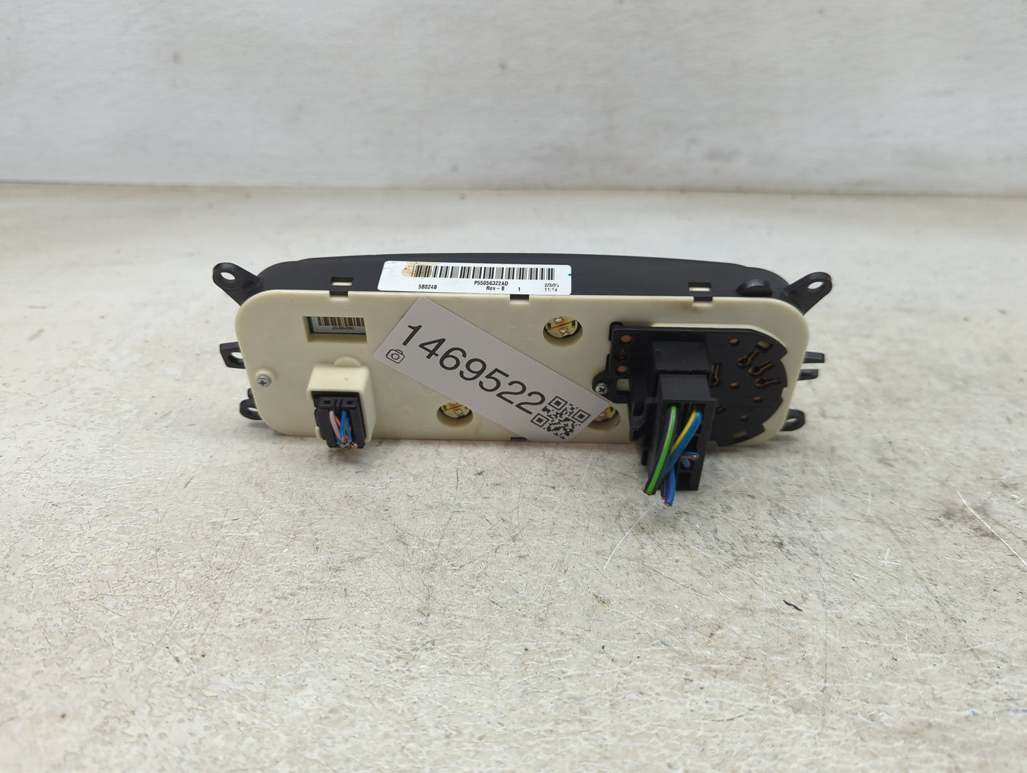 2003-2005 Dodge Ram 1500 Climate Control Module Temperature AC/Heater Replacement P/N:P55056322AD 55056322AD Fits OEM Used A