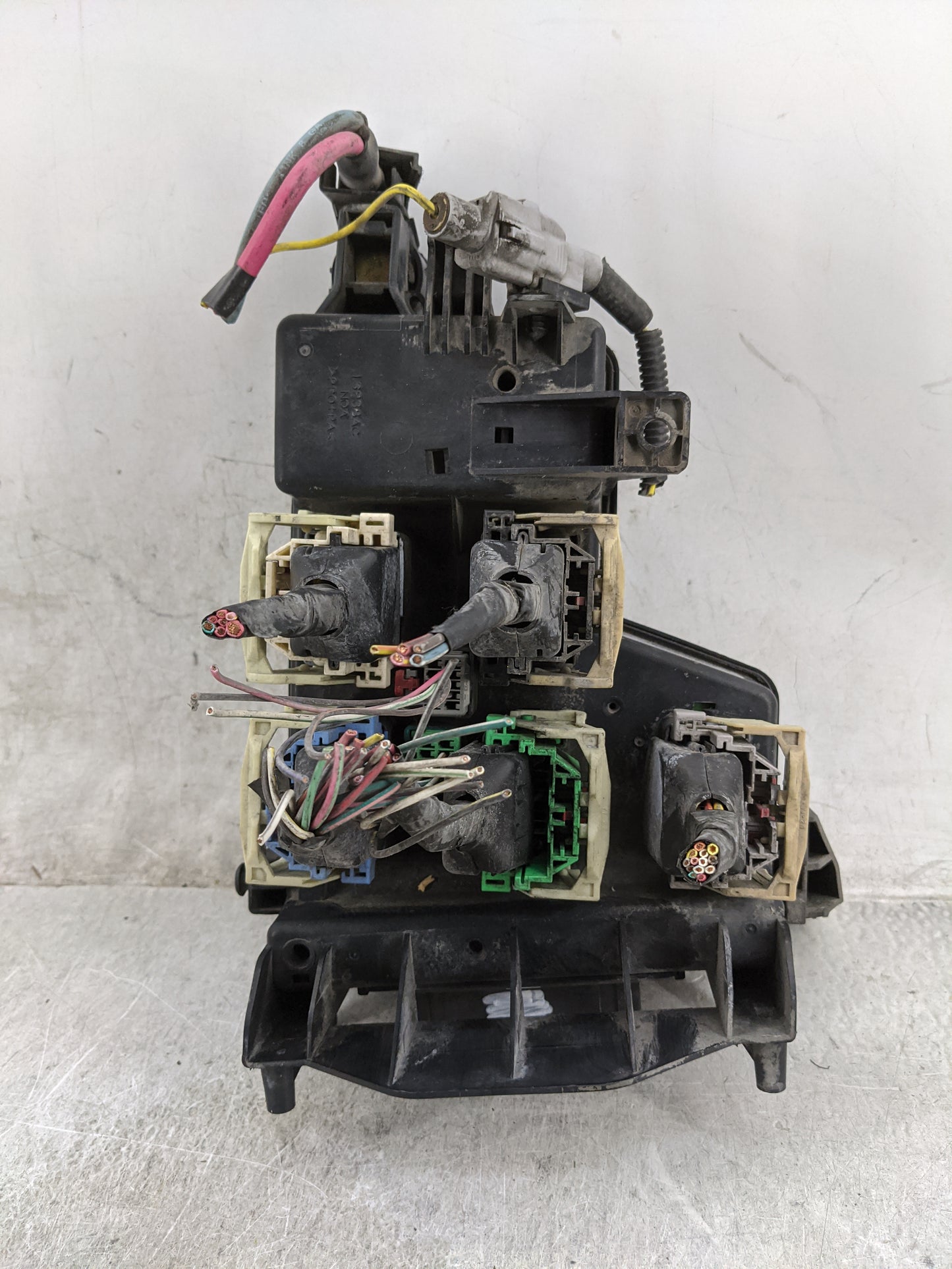 2005 Dodge Ram 1500 Fusebox Fuse Box Panel Relay Module P/N:P05026034AC Fits Fits 2003 2004 OEM Used Auto Parts - Oemusedaut