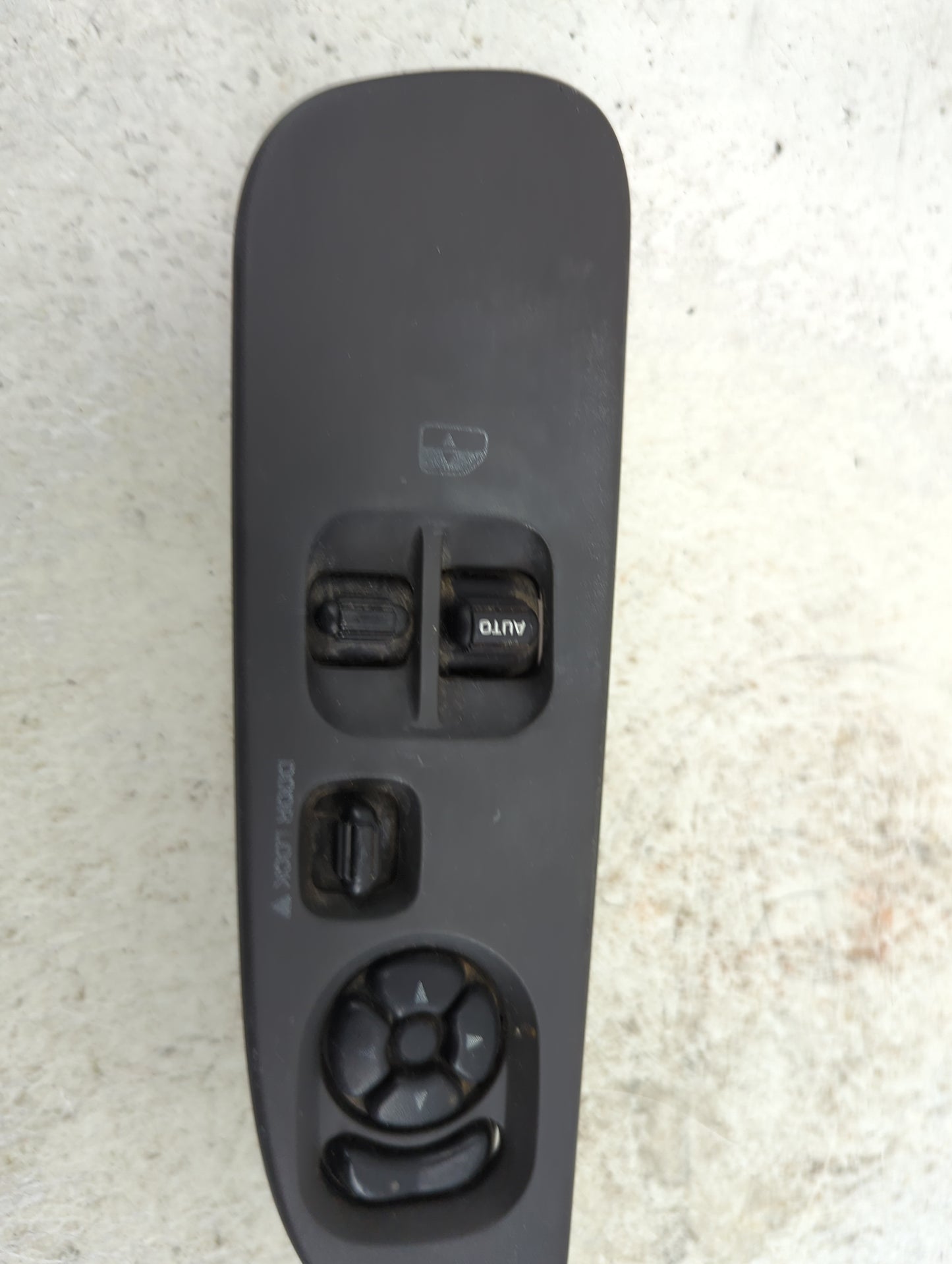 2005-2008 Dodge Ram 1500 Master Power Window Switch Replacement Driver Side Left P/N:387540 Fits OEM Used Auto Parts - Oemus