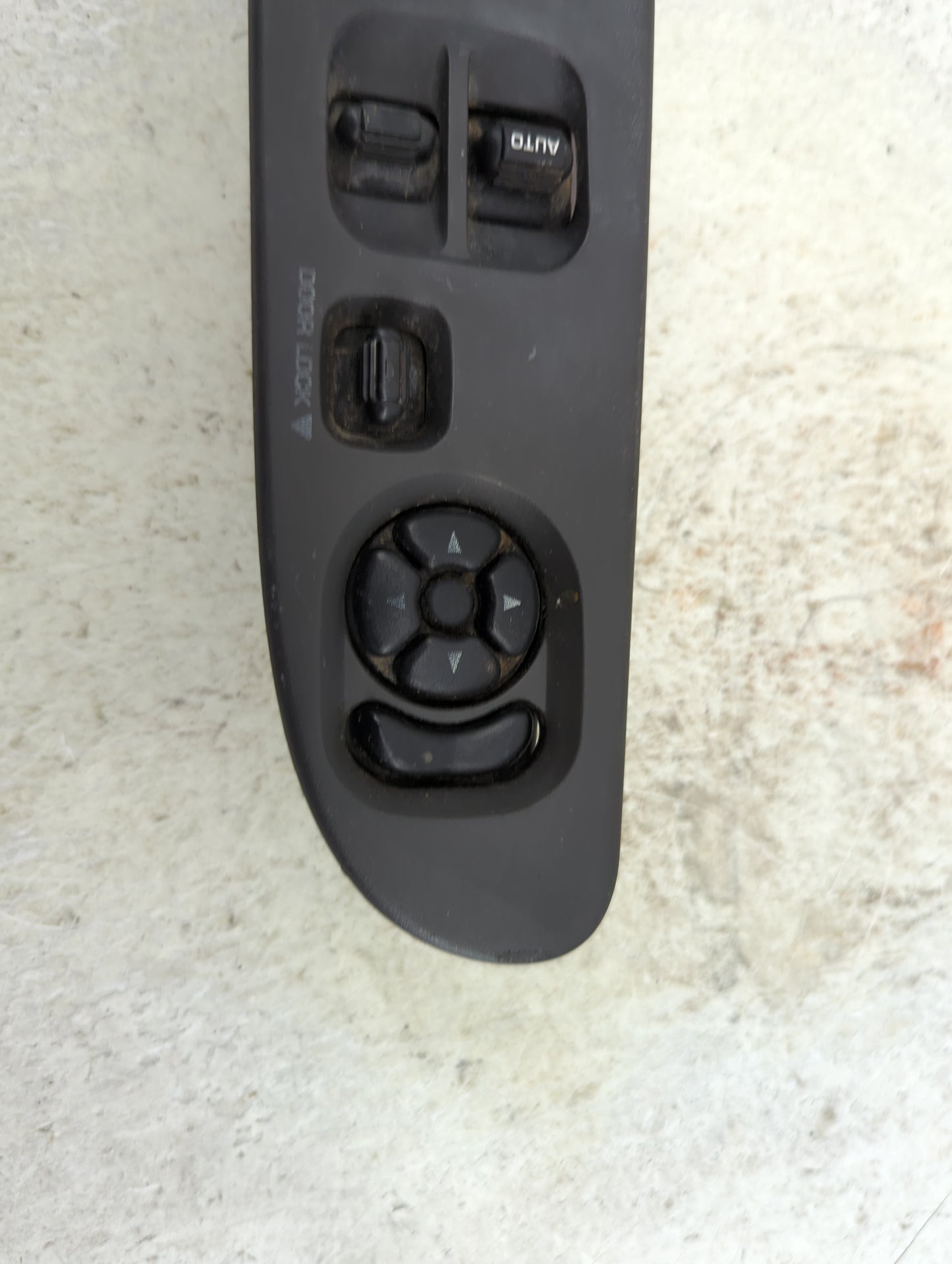 2005-2008 Dodge Ram 1500 Master Power Window Switch Replacement Driver Side Left P/N:387540 Fits OEM Used Auto Parts - Oemus