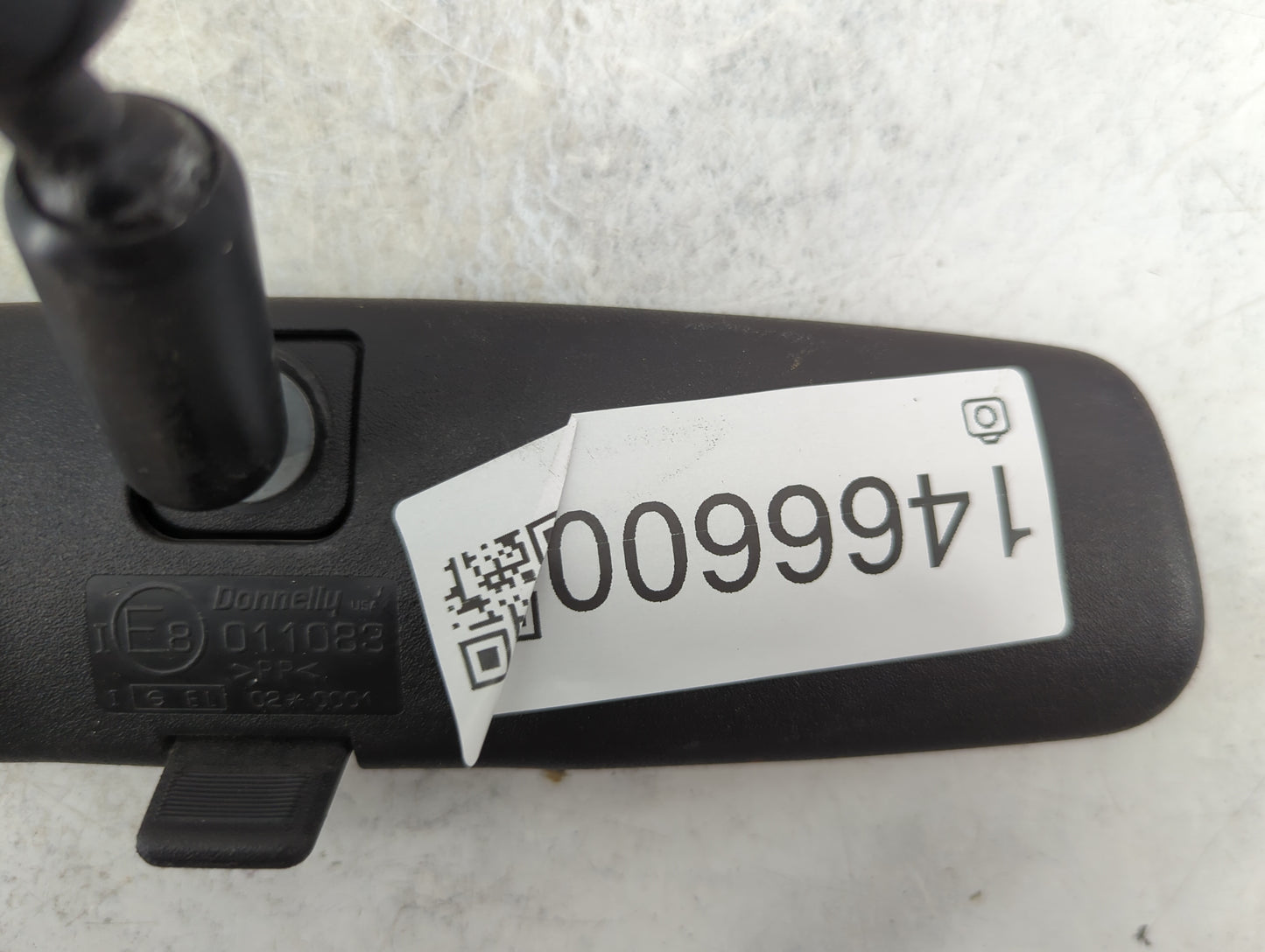 2005 Ford Crown Victoria Interior Rear View Mirror Replacement OEM P/N:E8011083 Fits OEM Used Auto Parts - Oemusedautoparts1