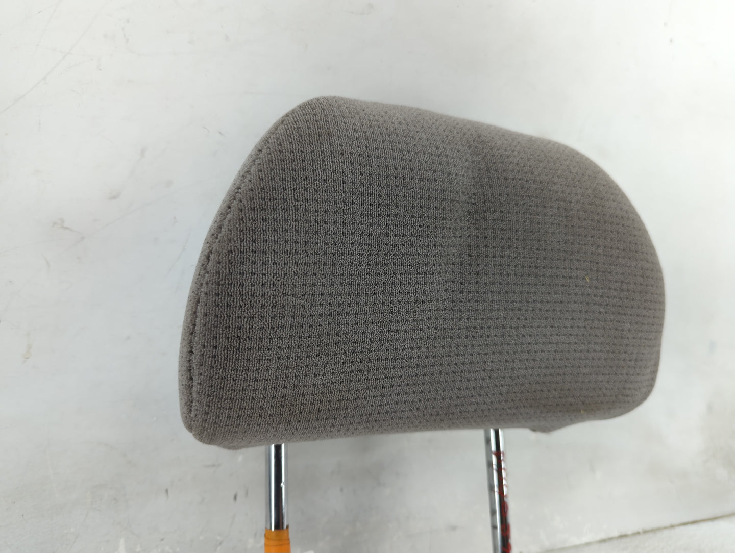 2003-2005 Ford Crown Victoria Headrest Head Rest Front Driver Passenger Seat Fits Fits 2003 2004 2005 OEM Used Auto Parts - 