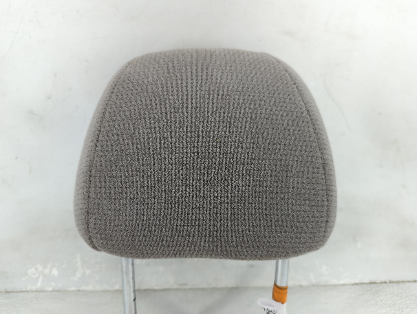 2003-2005 Ford Crown Victoria Headrest Head Rest Front Driver Passenger Seat Fits Fits 2003 2004 2005 OEM Used Auto Parts - 