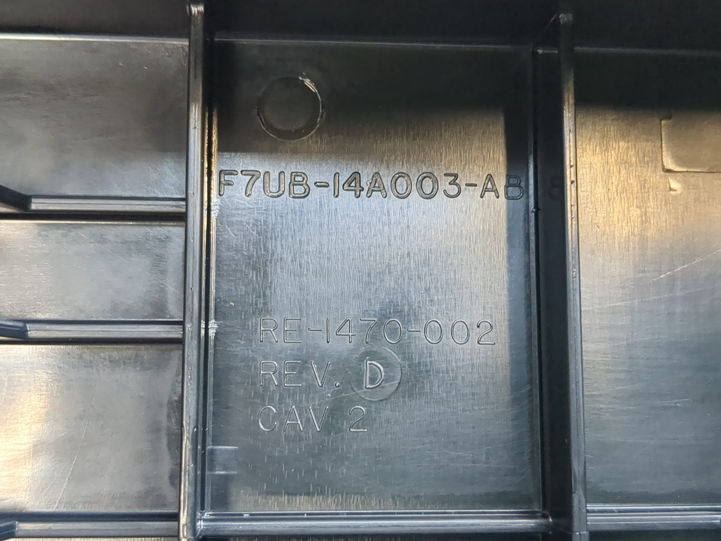 2005-2008 Ford E-150 Fusebox Fuse Box Panel Relay Module P/N:F7UB-14A003-AB Fits Fits 2005 2006 2007 2008 OEM Used Auto Part