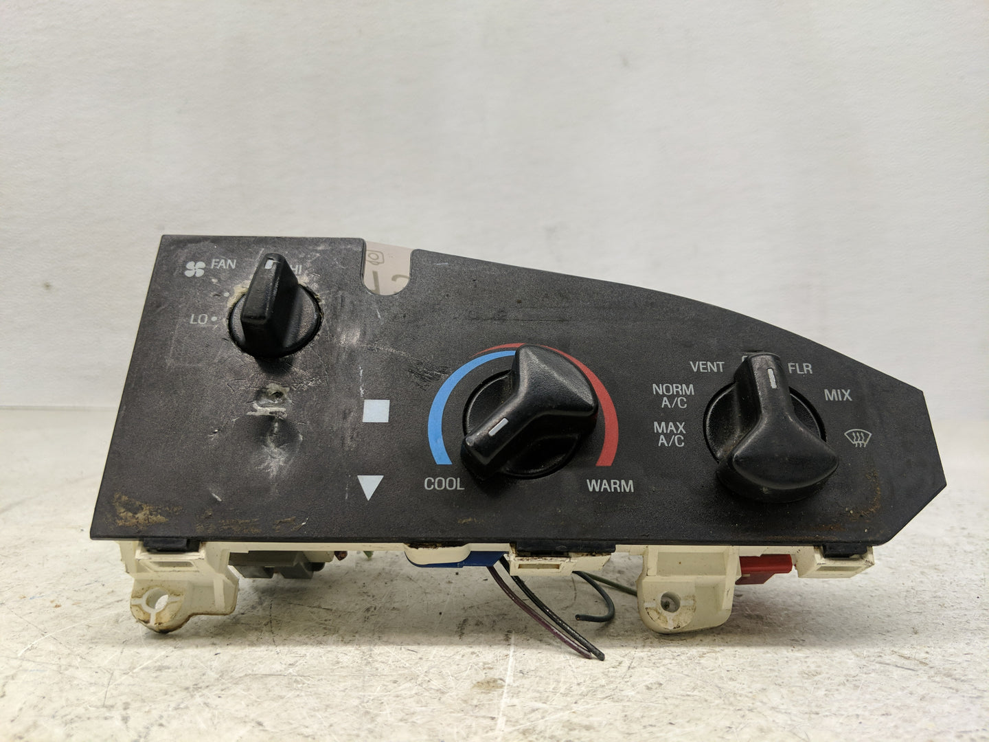 2005-2014 Ford E-150 Climate Control Module Temperature AC/Heater Replacement P/N:XC2H-19C733-AA Fits OEM Used Auto Parts - 
