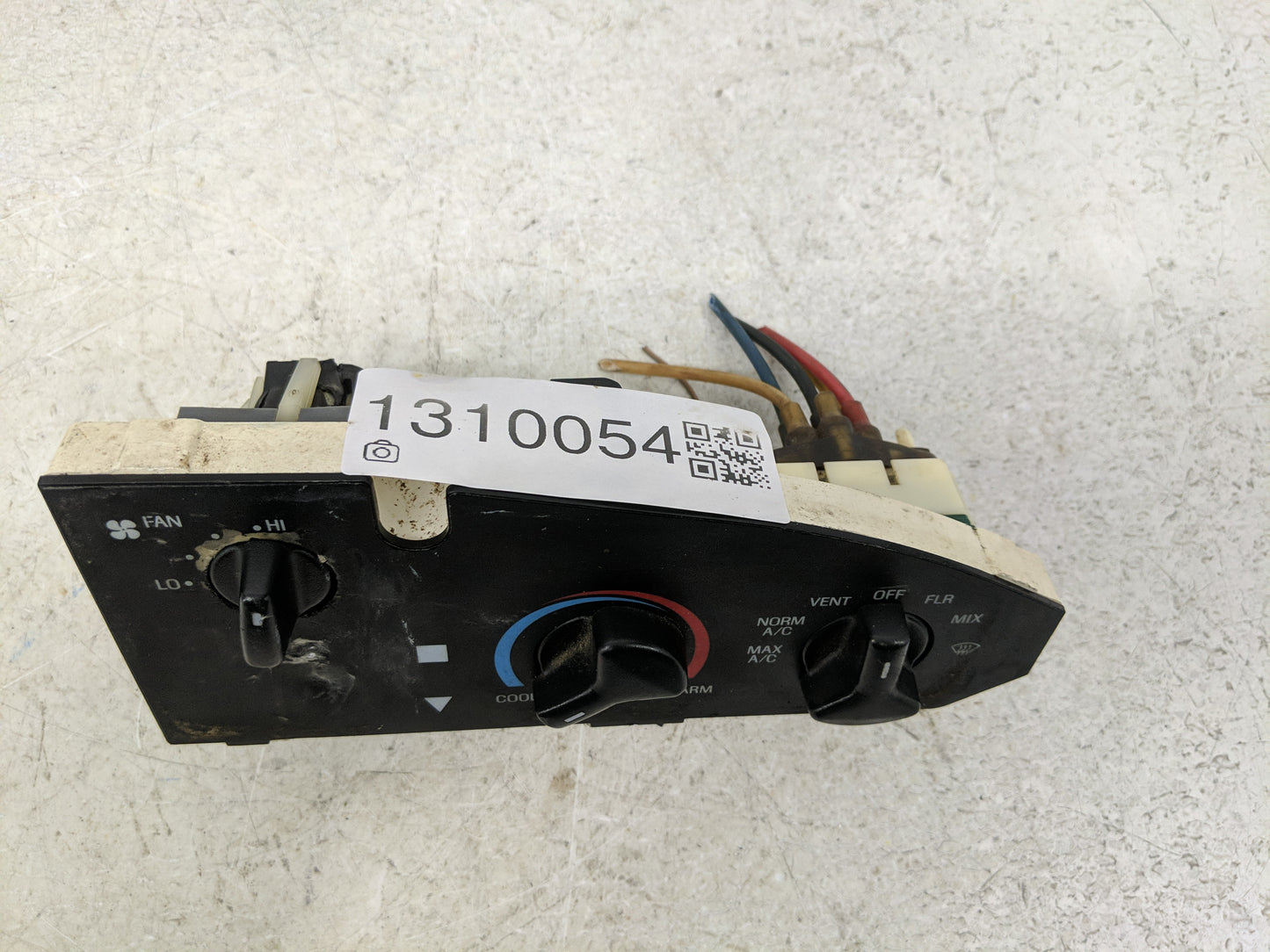 2005-2014 Ford E-150 Climate Control Module Temperature AC/Heater Replacement P/N:XC2H-19C733-AA Fits OEM Used Auto Parts - 