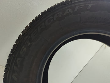 Used Tire LT225/75R16 MASTERCRAFT STRATUS 115/112R - Tread Depth 10/32