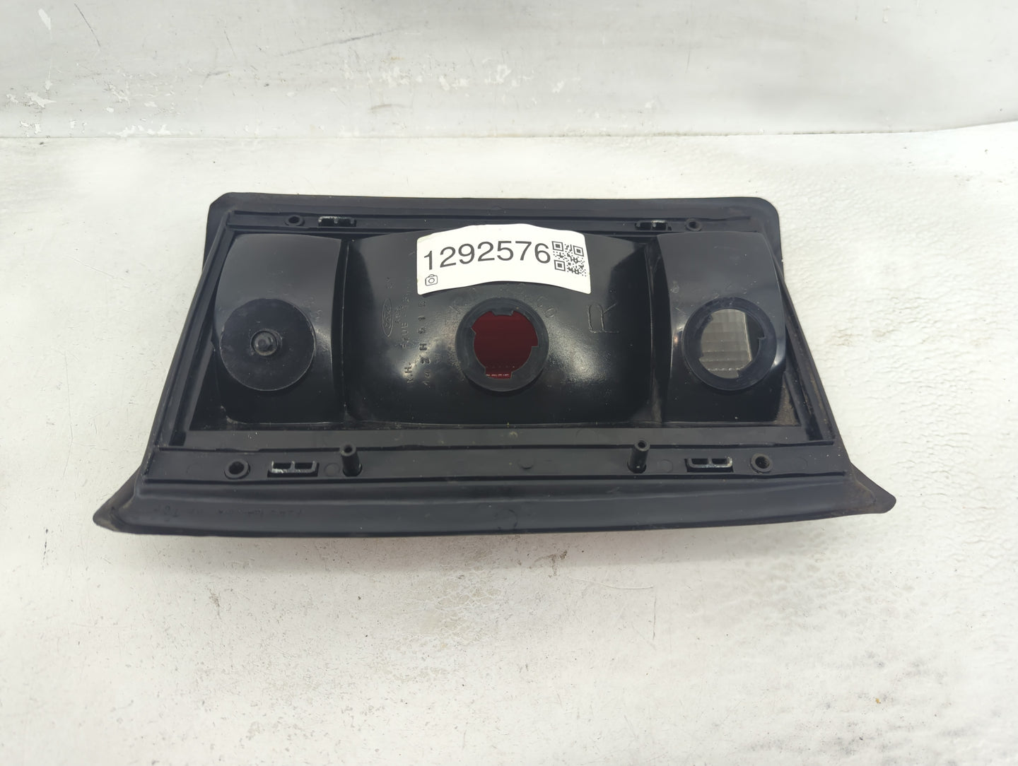 2005-2012 Ford E-250 Tail Light Assembly Passenger Right OEM P/N:F7UB-13440-A Fits OEM Used Auto Parts - Oemusedautoparts1.c