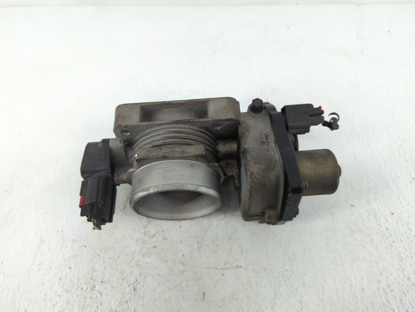 2005-2014 Ford E-250 Throttle Body P/N:3L5E-AD Fits Fits 2004 2005 2006 2007 2008 2009 2010 2011 2012 2013 2014 2015 2016 OE