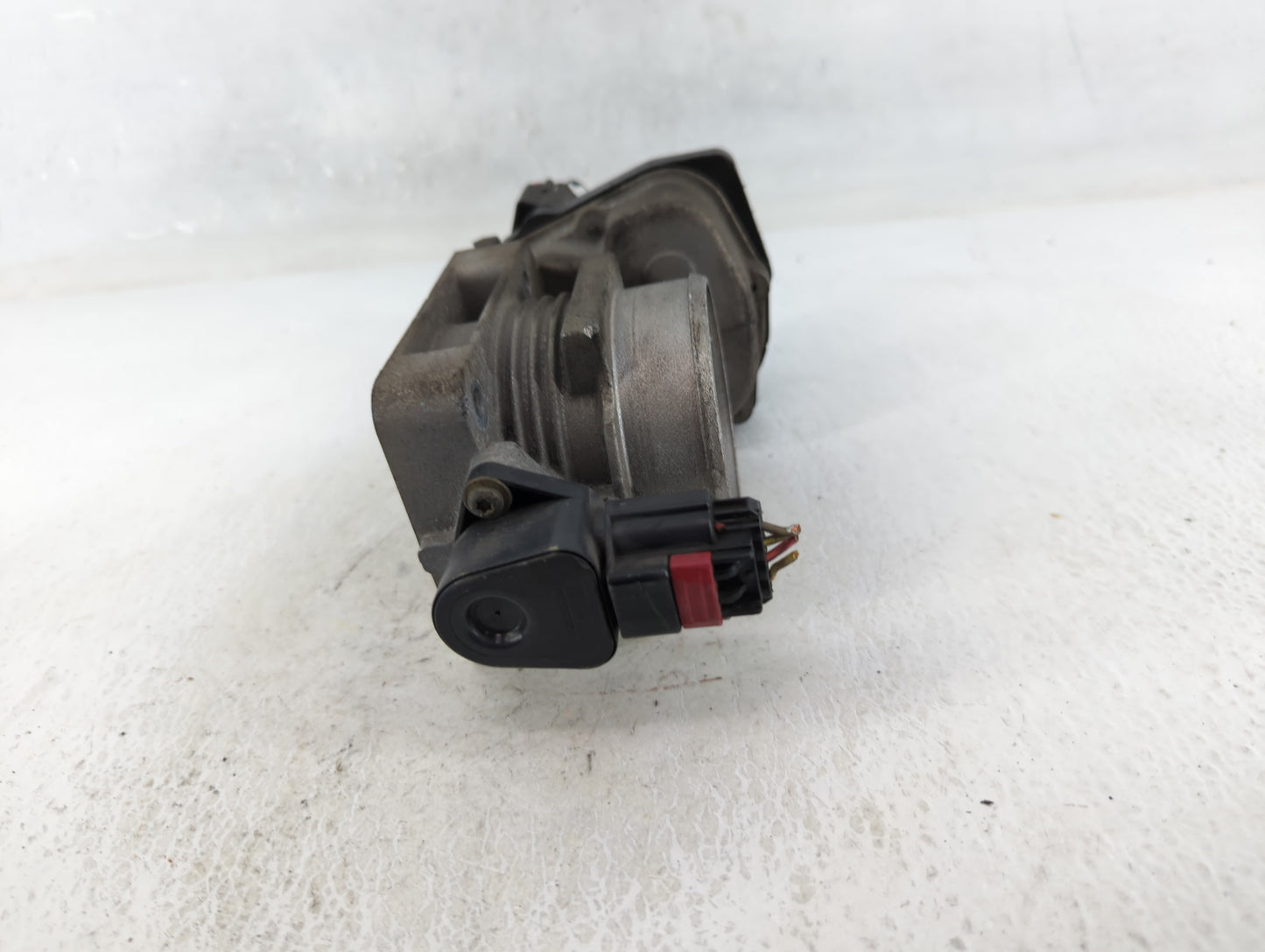 2005-2014 Ford E-250 Throttle Body P/N:3L5E-AD Fits Fits 2004 2005 2006 2007 2008 2009 2010 2011 2012 2013 2014 2015 2016 OE