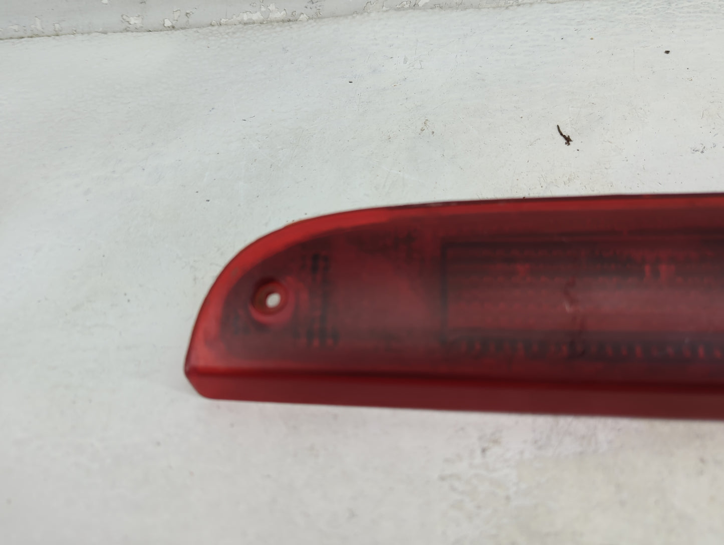 2005 Ford Escape Third Brake Light Tail Light P/N:8413AB0407 Fits OEM Used Auto Parts - Oemusedautoparts1.com