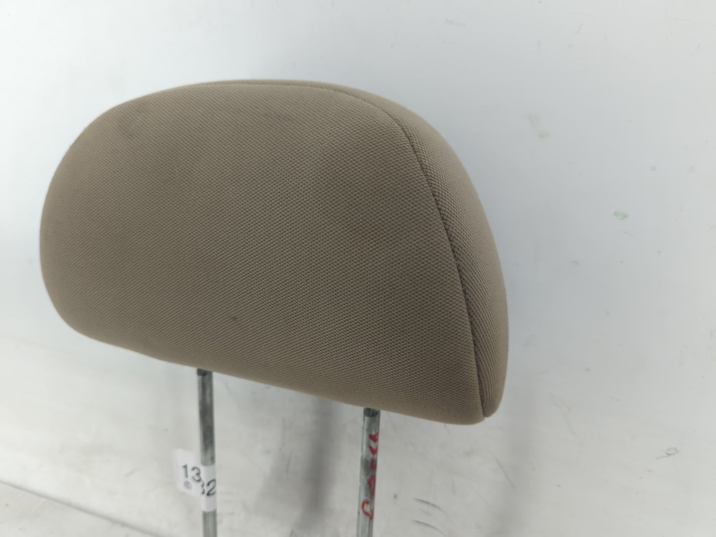 2005-2007 Ford Escape Headrest Head Rest Rear Center Seat Fits Fits 2005 2006 2007 OEM Used Auto Parts - Oemusedautoparts1.c