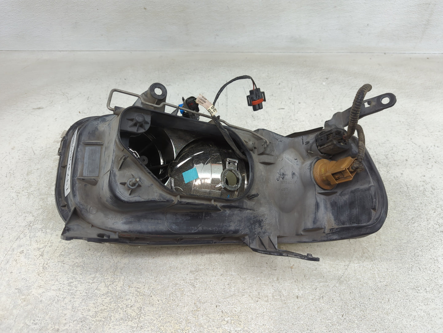 2005-2007 Ford Escape Driver Left Oem Head Light Headlight Lamp - Oemusedautoparts1.com